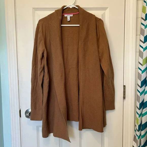 Open front sweater - Picture 1 of 8